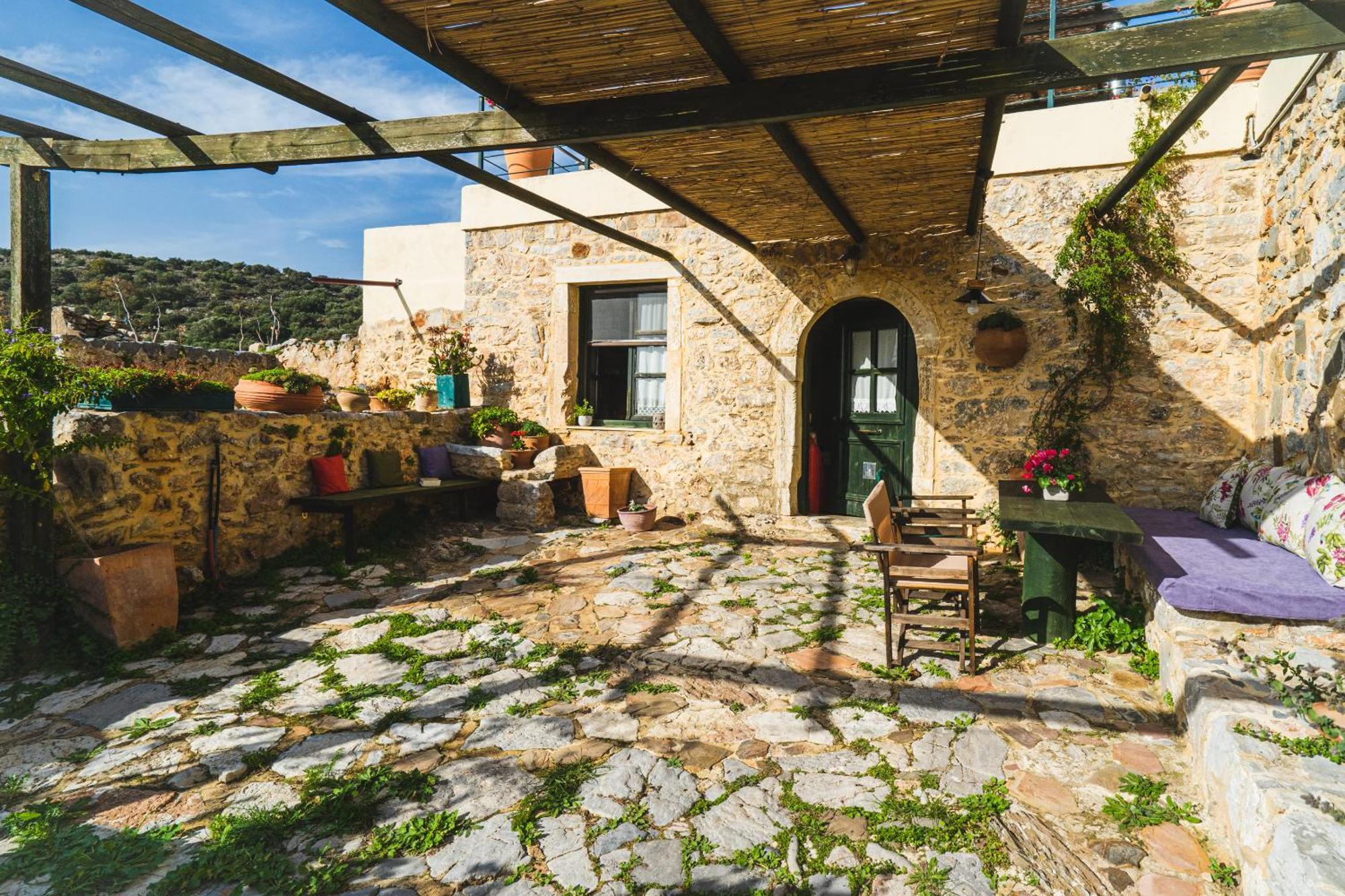 Orgon Farm Traditional Houses Apostoli Exterior photo